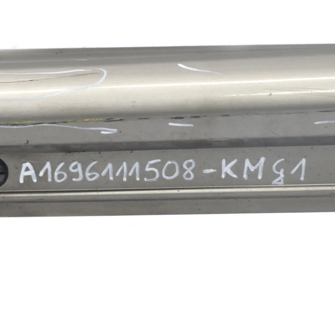 Mercedes W245 Embellecedor faldón lateral Cubre izquierdo Gris comet 748 - SKU A1696111508-KMG1 - Número de pieza A1696111508