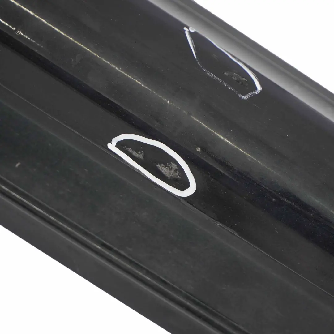  Faldón lateral Mercedes W245 Cubre umbral puerta derecho Negro cósmico - 191 - SKU A1696111608-KB4 - Número de pieza A1696111608