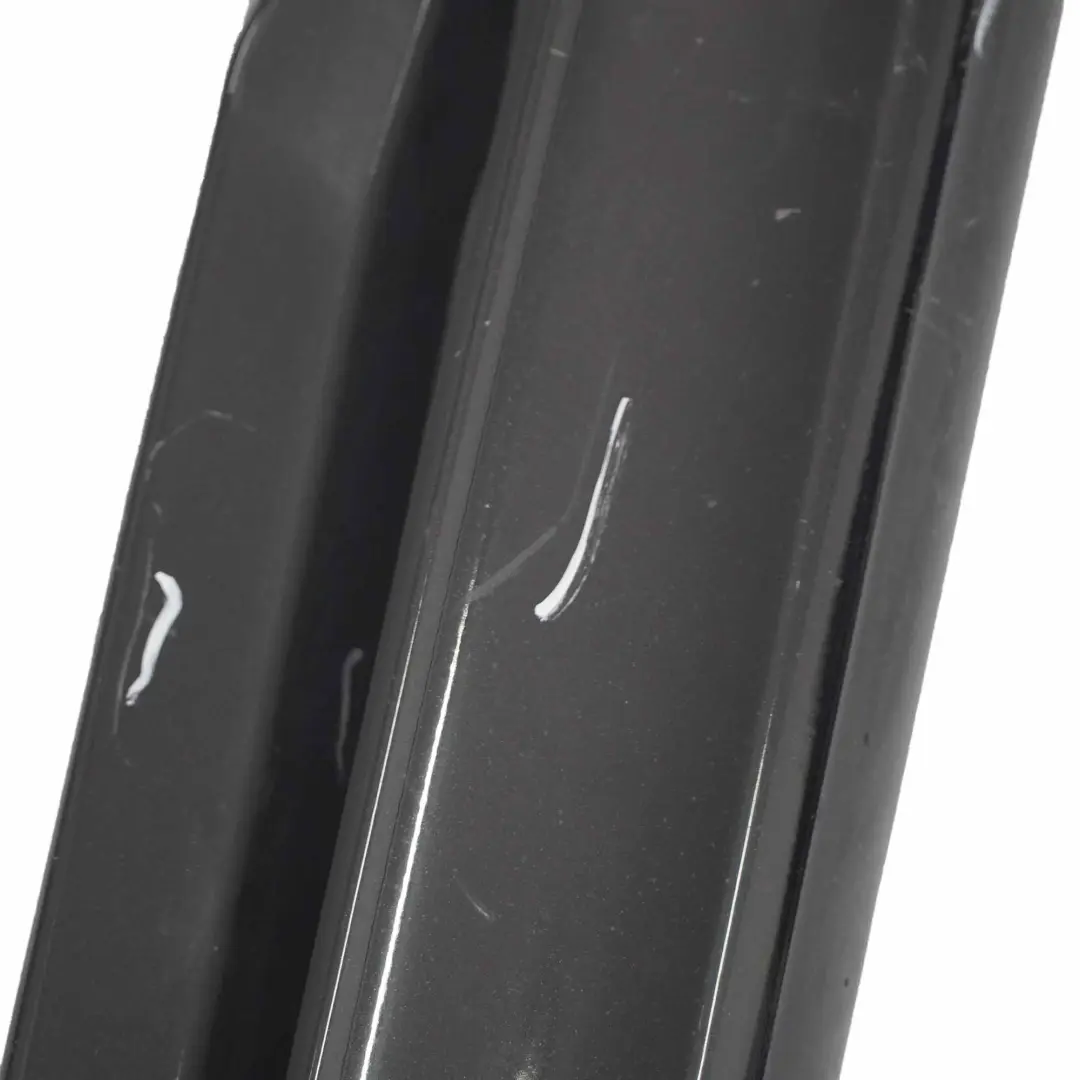  Faldón lateral Mercedes W245 Cubre umbral puerta derecho Negro cósmico - 191 - SKU A1696111608-KB4 - Número de pieza A1696111608