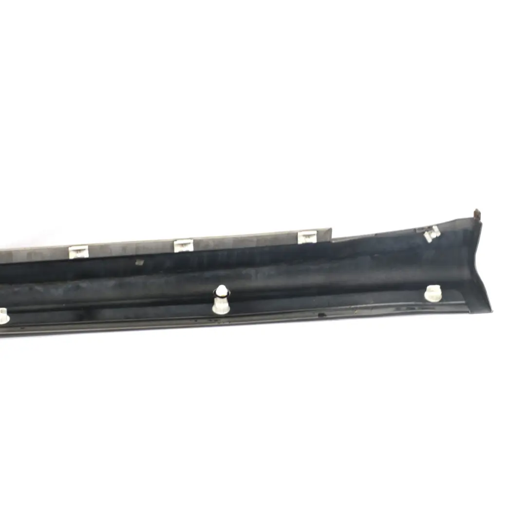 Mercedes W245 Faldón lateral Tapa umbral puerta Derecha Gris Cometa - 748 - SKU A1696111608-KMG1 - Número de pieza A1696111608