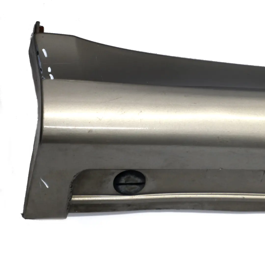 Faldón lateral Tapa umbral puerta Derecha Gris Cometa - 748 para Mercedes W245 con número de pieza A1696111608 Mercedes W245 Faldón lateral Tapa umbral puerta Derecha Gris Cometa - 748 - SKU A1696111608-KMG1 - Número de pieza A1696111608