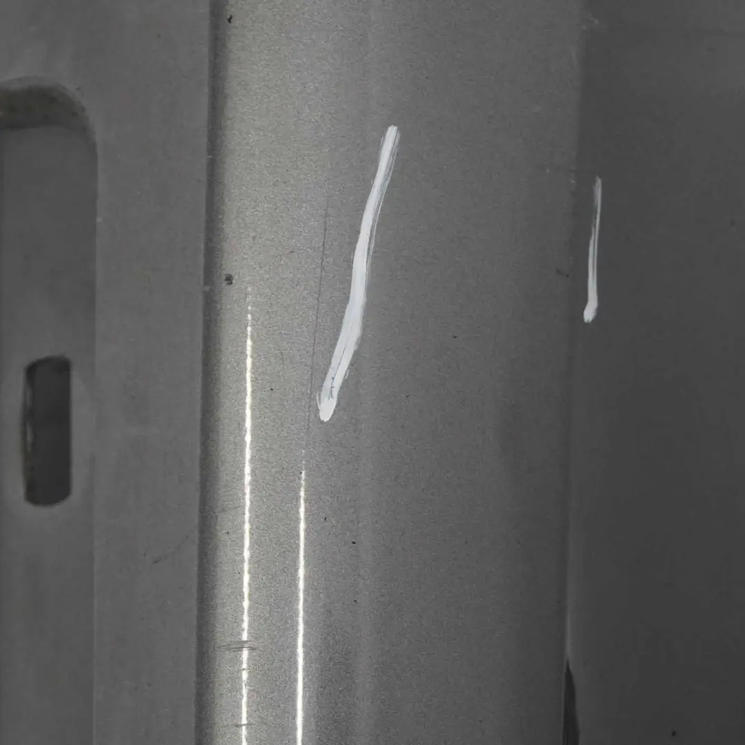 Próg Prawy Mountain Grey - 787 do Mercedes W245 o numerze A1696111608 Mercedes W245 Próg Prawy Mountain Grey - 787 - SKU A1696111608-MG2 - Numer Części A1696111608