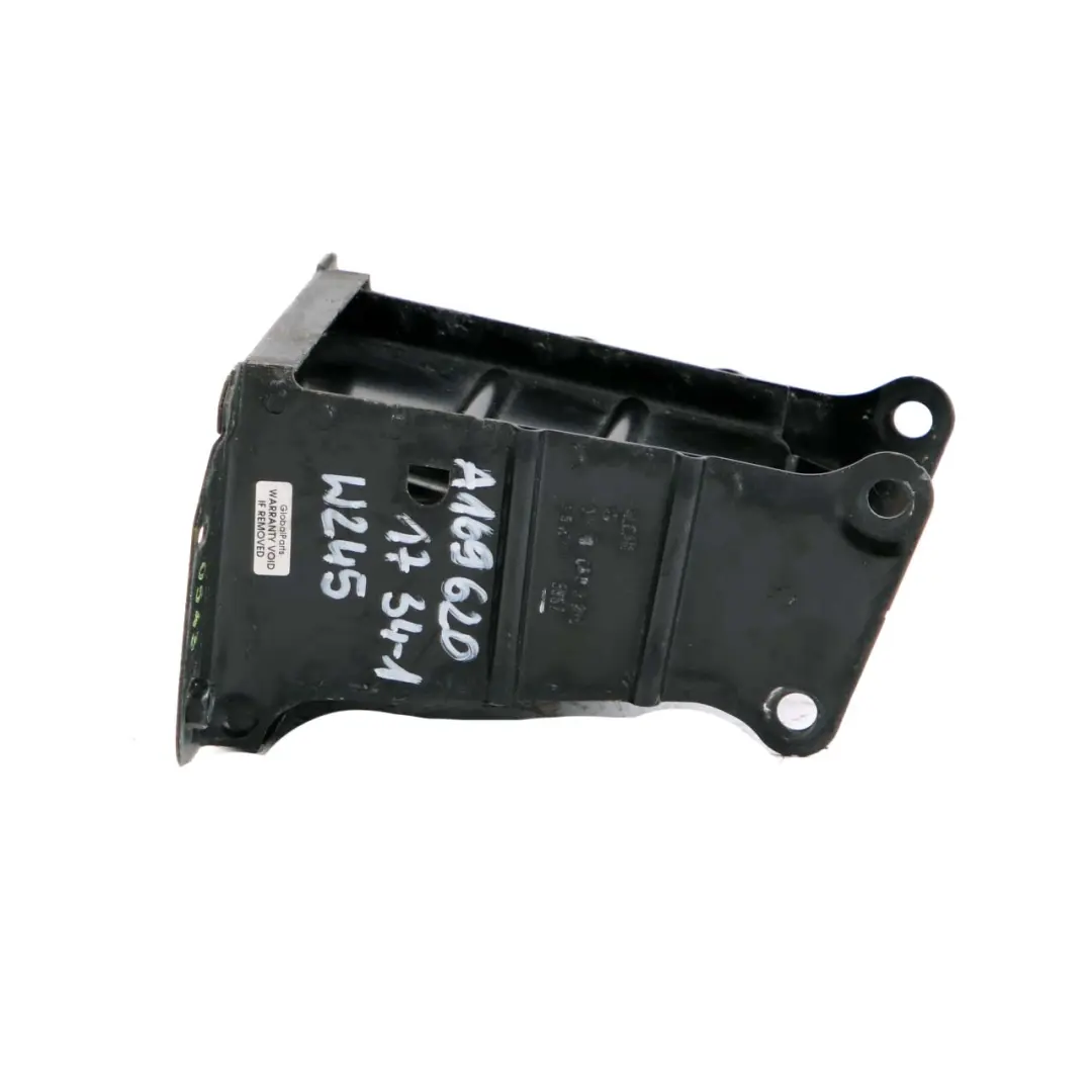 Soporte Montaje Parachoques Delantero Lado Izquierdo para Mercedes W245 con número de pieza A1696201734 Mercedes W245 Soporte Montaje Parachoques Delantero Lado Izquierdo - SKU A1696201734-1 - Número de pieza A1696201734