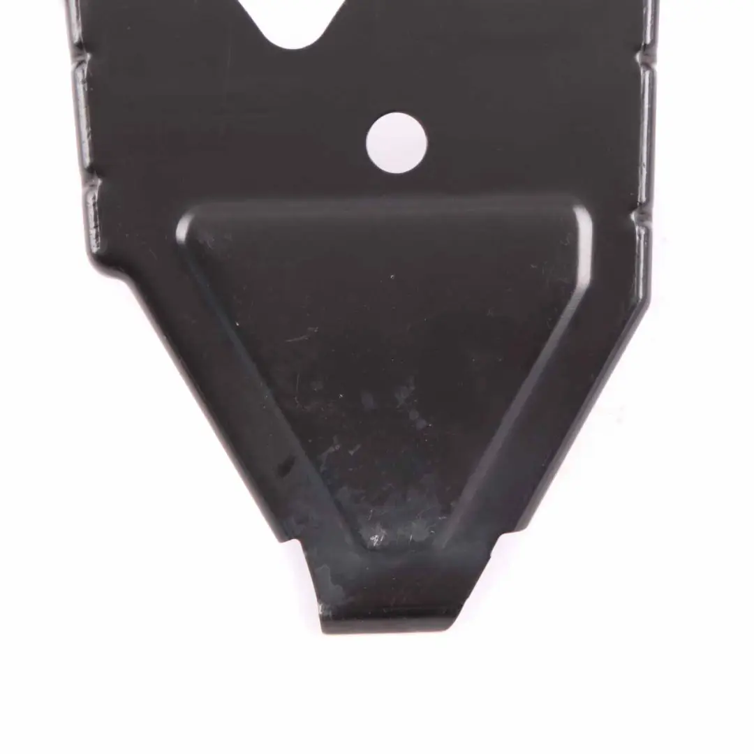 Mercedes W169 Cubierta De La cerradura del capo Soporte De montaje - SKU A1696220028 - Número de pieza A1696220028