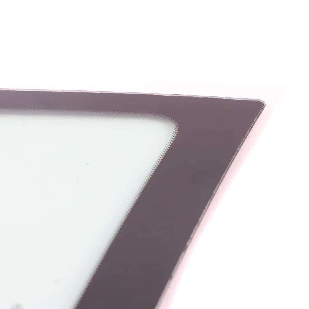 Vitre Arrière Droite Fixed AS2 pour Mercedes W169 à propos du numéro de pièce A1696700412 Mercedes W169 Vitre Arrière Droite Fixed AS2 - SKU A1696700412-1 - Numéro de pièce A1696700412