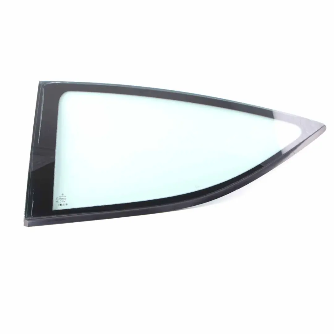 Ventana lateral trasera izquierda Vidrio AS2 para Mercedes W169 Coupe con número de pieza A1696700712 Mercedes W169 Coupe Ventana lateral trasera izquierda Vidrio AS2 - SKU A1696700712 - Número de pieza A1696700712