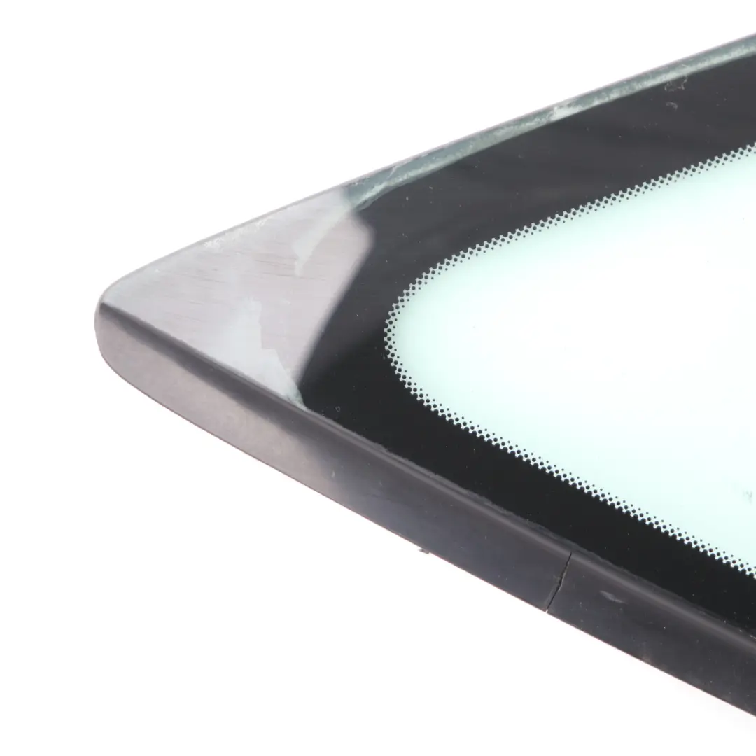 Coupé Vitre Latérale Arrière Droite Verre AS2 pour Mercedes W169 à propos du numéro de pièce A1696700812 Mercedes W169 Coupé Vitre Latérale Arrière Droite Verre AS2 - SKU A1696700812 - Numéro de pièce A1696700812