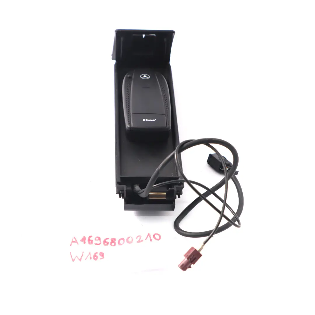 Mercedes W169 W245 Bracciolo Inserto Telefono Console - SKU A1696800210 - Numero di parte A1696800210