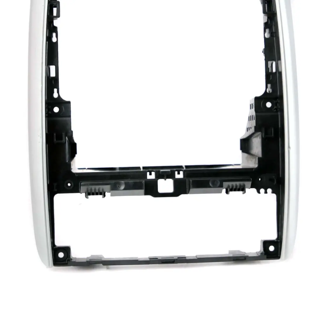 Pannello copertura Telaio Trim Centro Console Cruscoto per Mercedes W169 con numero di parte A1696801255 Mercedes W169 Pannello copertura Telaio Trim Centro Console Cruscoto - SKU A1696801255 - Numero di parte A1696801255