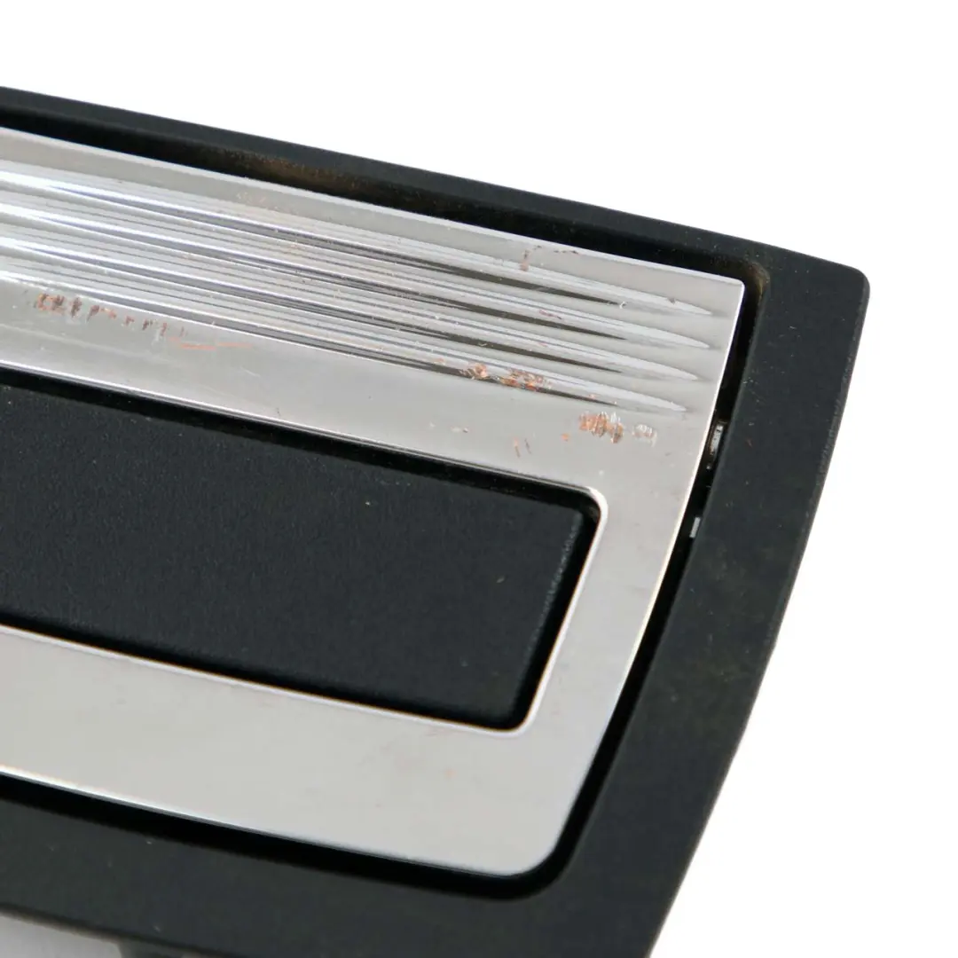 Mercedes-Benz W245 Cubierta elevación asa soporte piso maletero para con número de pieza A1696803274 Mercedes-Benz W245 Cubierta elevación asa soporte piso maletero - SKU A1696803274 - Número de pieza A1696803274