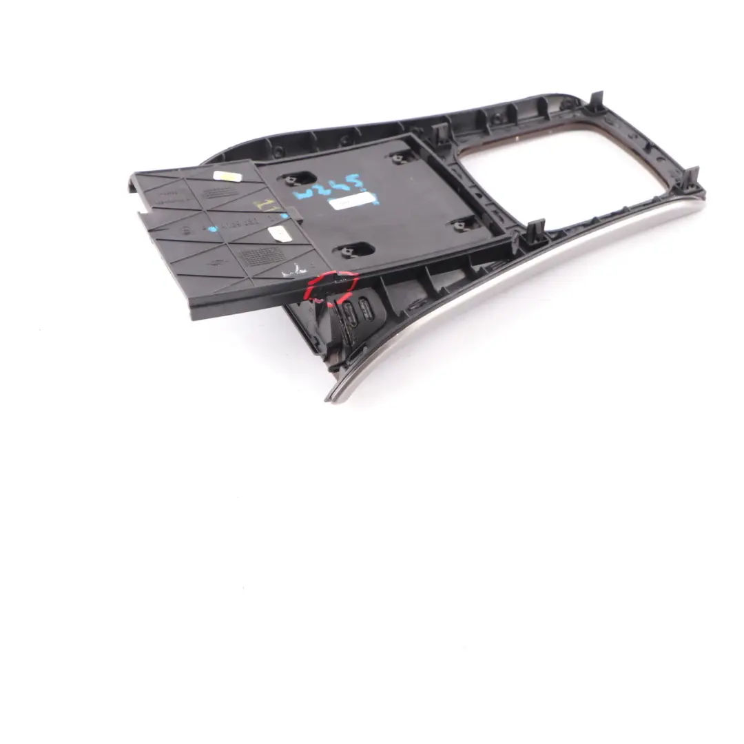 Console Centrale Trim Cambio Surround Cover Legno per Mercedes W245 con numero di parte A1696803739 Mercedes W245 Console Centrale Trim Cambio Surround Cover Legno - SKU A1696803739 - Numero di parte A1696803739