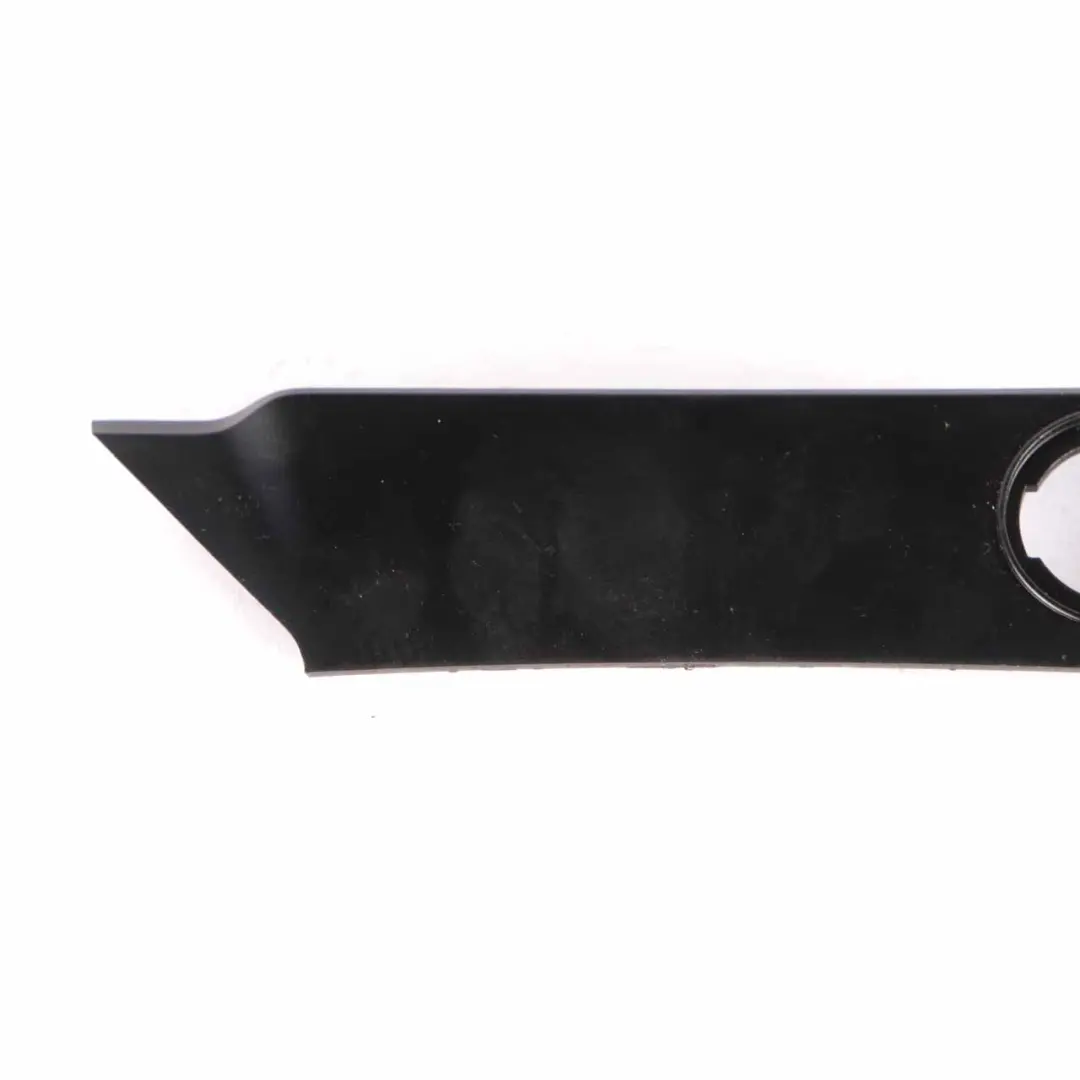 Mercedes W169 W245 Prise de courant Console Centrale Support montage - SKU A1696830136 - Numéro de pièce A1696830136