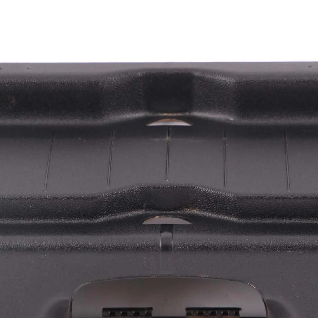 Mercedes W245 Ladekantenverkleidung für Kofferraumschweller Schwarz - SKU A1696900141-3 - Teilenummer A1696900141