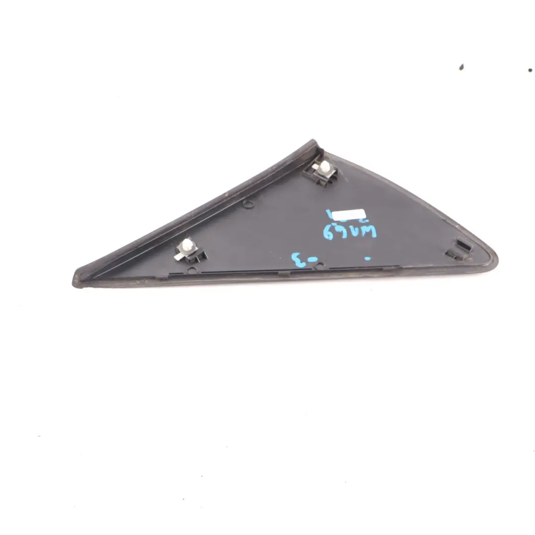 Couvercle supérieur garniture d'aile droite Avantgarde pour Mercedes W169 à propos du numéro de pièce A1696900287 Mercedes W169 Couvercle supérieur garniture d'aile droite Avantgarde - SKU A1696900287-3 - Numéro de pièce A1696900287