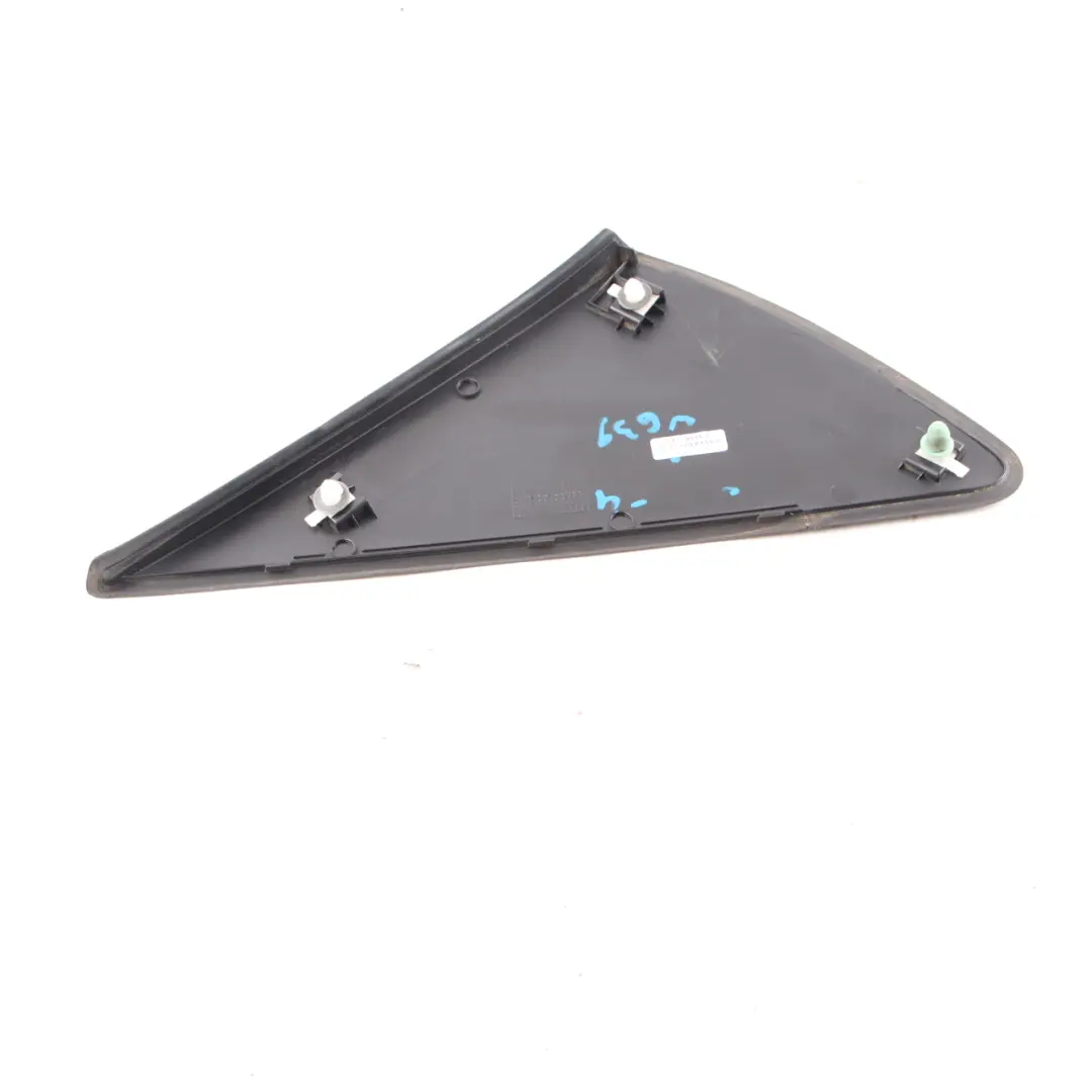 Garniture d'aile Cache supérieur Panneau garniture droit Elegance pour Mercedes W169 à propos du numéro de pièce A1696900287 Mercedes W169 Garniture d'aile Cache supérieur Panneau garniture droit Elegance - SKU A1696900287-4 - Numéro de pièce A1696900287