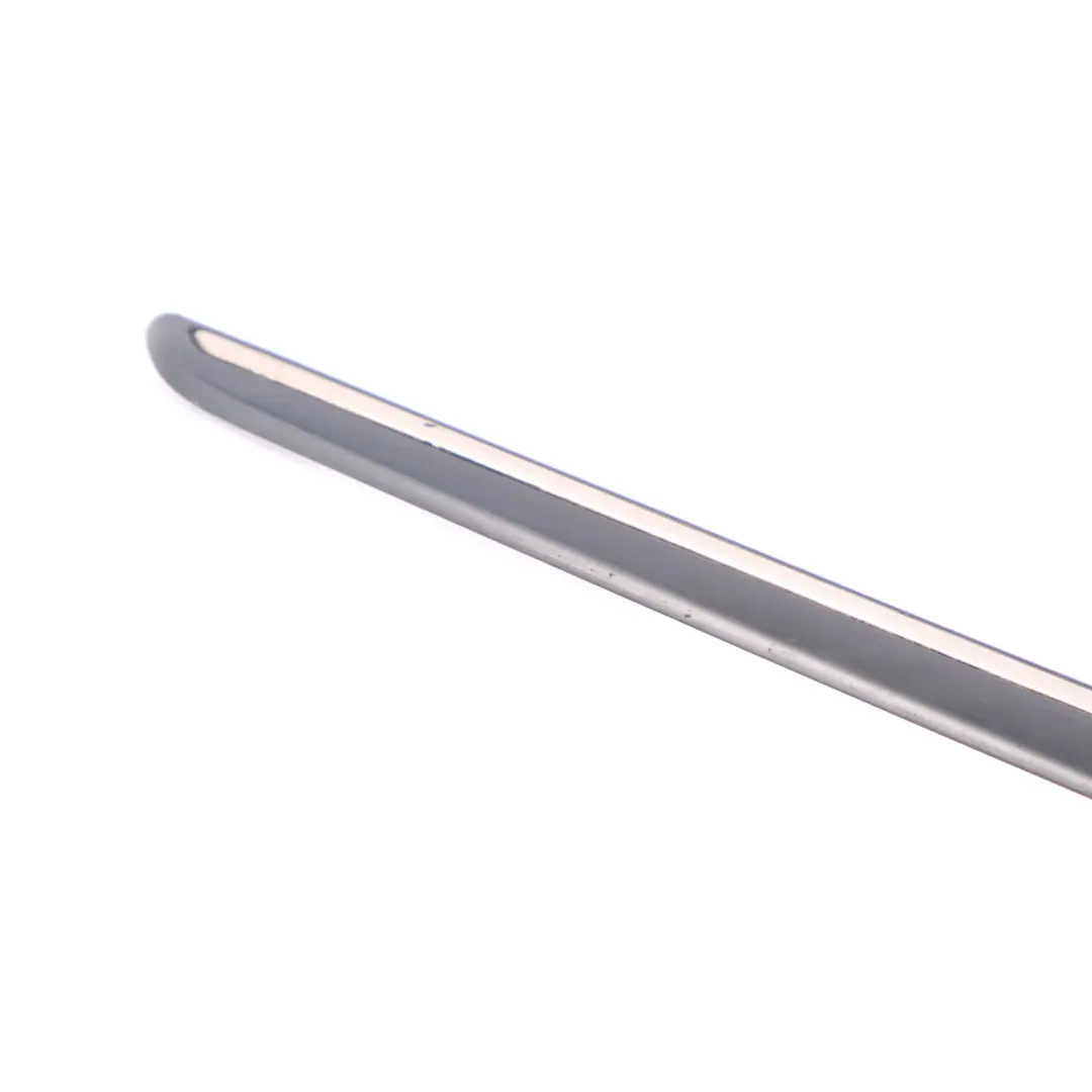 Modanatura porta Striscia anteriore sinistra Nero Tropicale - 160 per Mercedes W169 con numero di parte A1696900362 Mercedes W169 Modanatura porta Striscia anteriore sinistra Nero Tropicale - 160 - SKU A1696900362-TBL - Numero di parte A1696900362