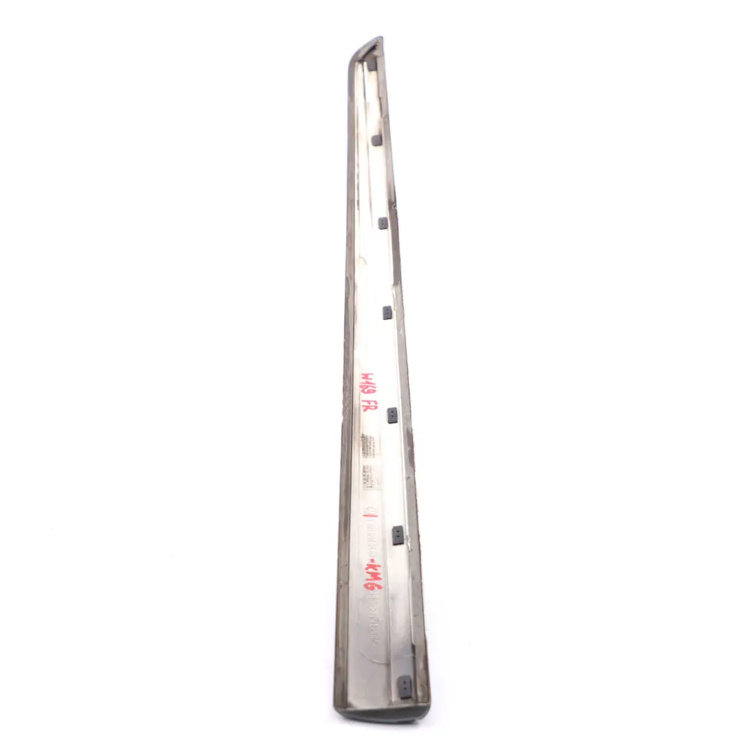 Mercedes W169 Türverkleidung Zierleiste vorne rechts Comet Grau - 748 - SKU A1696900462-KMG - Teilenummer A1696900462