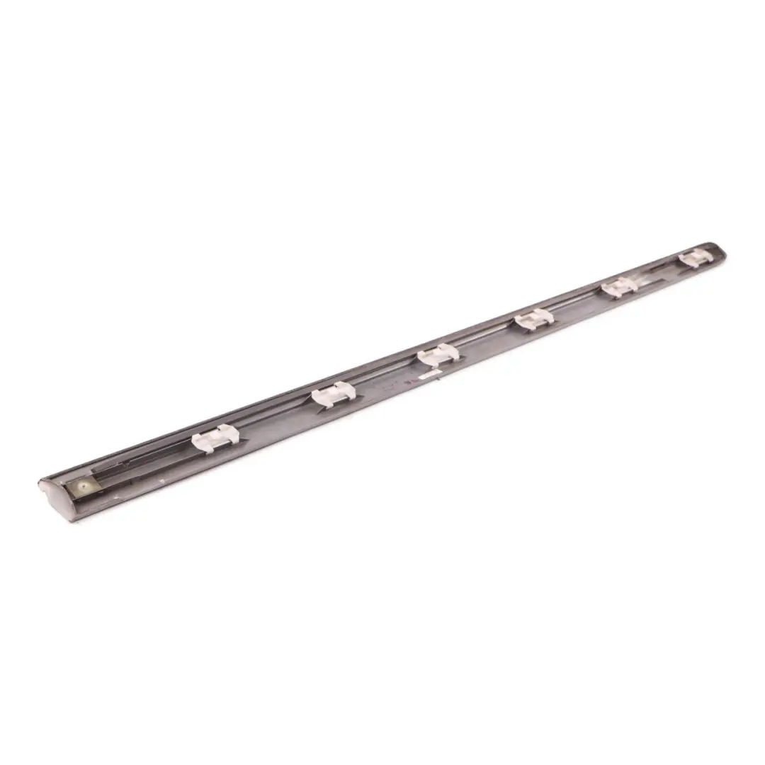 Mercedes W245 Vorne Links Türverkleidung Leiste Comet Grau Metallic - 748 - SKU A1696903362-KMG1 - Teilenummer A1696903362
