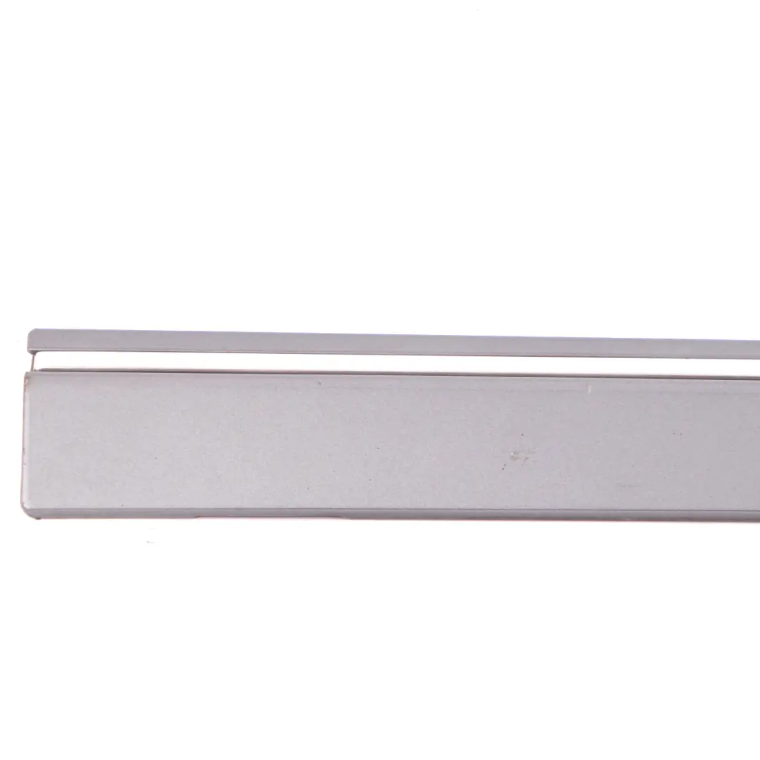Mercedes W245 Moulure De Porte Avant Droite Gris Montagne 787 - SKU A1696903462-MG - Numéro de pièce A1696903462