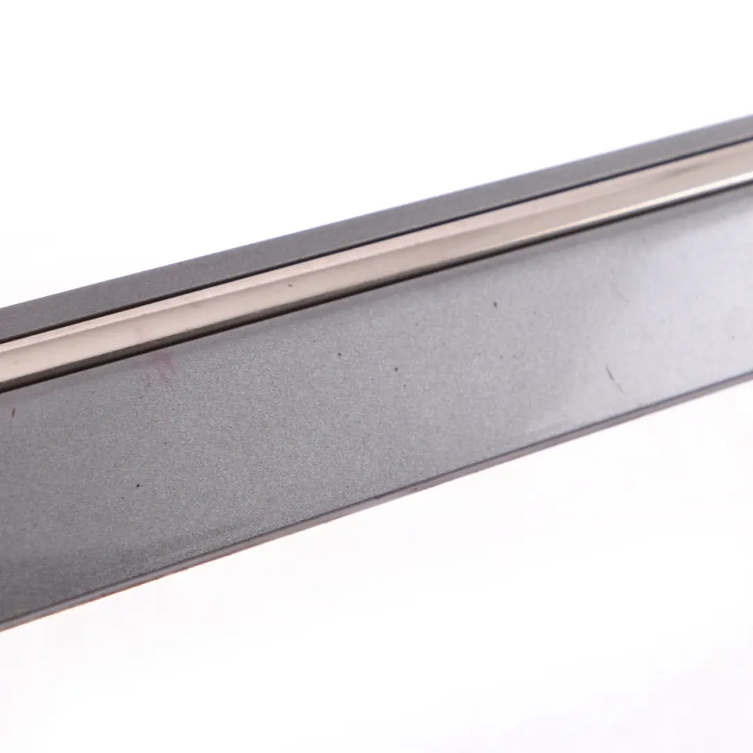 Mercedes W245 Moldura De Puerta Delantera Derecha Gris Montaña 787 - SKU A1696903462-MG - Número de pieza A1696903462