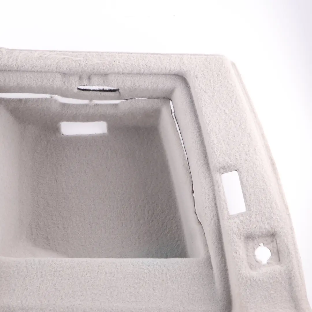 Maletero Panel Lateral Derecho Gris para Mercedes W169 con número de pieza A1696903626 Mercedes W169 Maletero Panel Lateral Derecho Gris - SKU A1696903626-1 - Número de pieza A1696903626