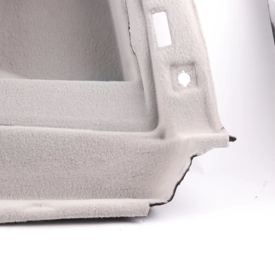 Maletero Panel Lateral Derecho Gris para Mercedes W169 con número de pieza A1696903626 Mercedes W169 Maletero Panel Lateral Derecho Gris - SKU A1696903626-1 - Número de pieza A1696903626