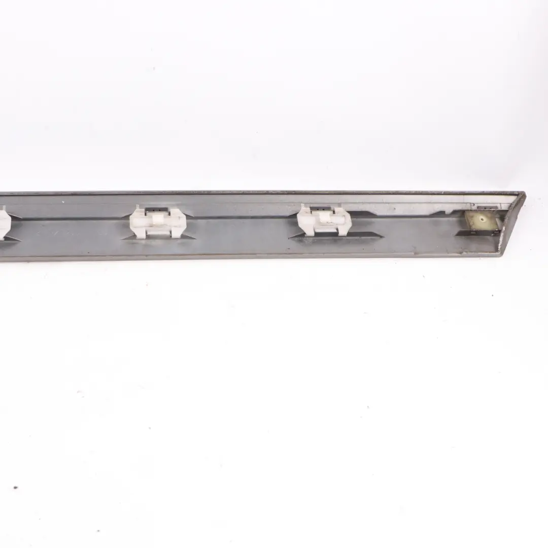 Mercedes W245 Moldura De Puerta Trasera Derecha Gris Cometa 748 A1696983862 - SKU A1696903662-KMG - Número de pieza A1696903662