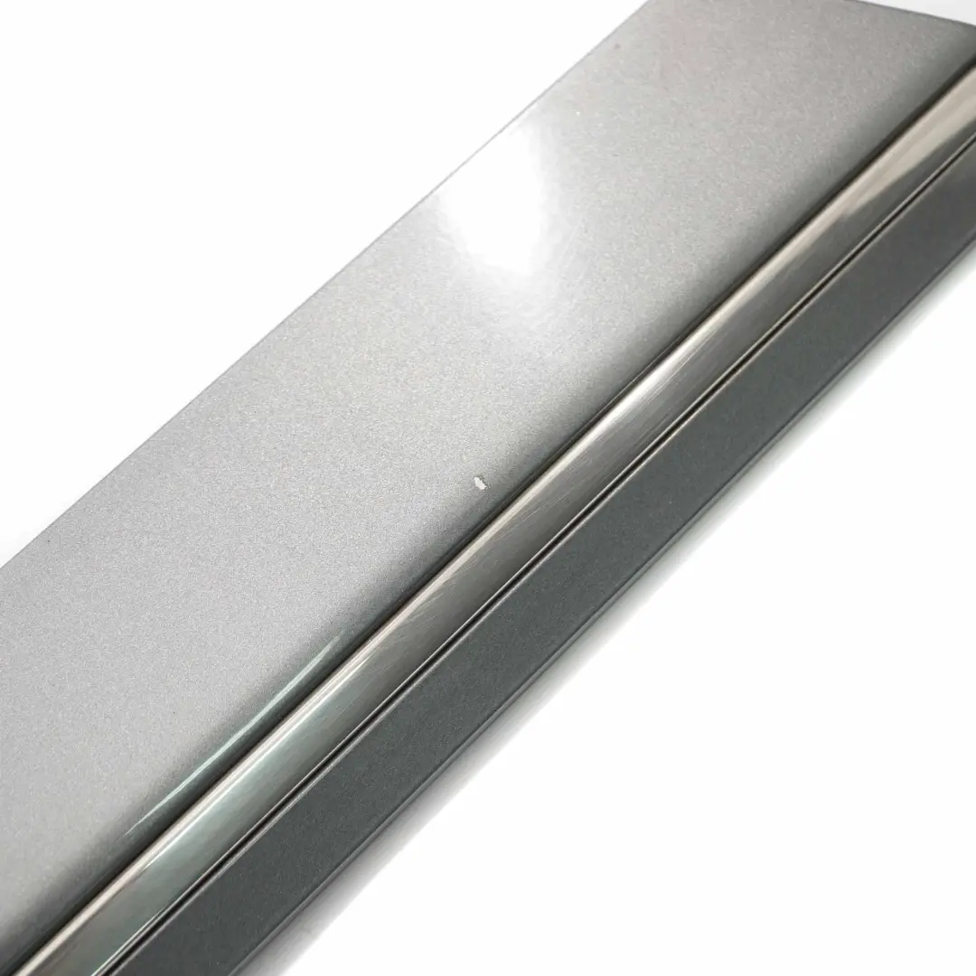 Mercedes W245 Striscia rivestimento porta posteriore destra Grigio Montagna 787 - SKU A1696903662-MG - Numero di parte A1696903662