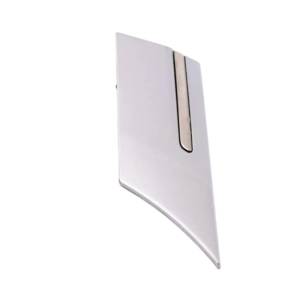 Mercedes W245 Tira Protectora Guardabarros Tras Izq Plata Polar 761 A1696983362 - SKU A1696904162-PLS - Número de pieza A1696904162