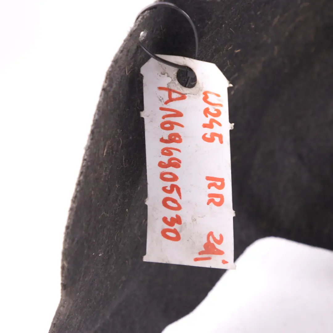 Panneau Recouvrement Garniture Roue Arrière Droit pour Mercedes W245 à propos du numéro de pièce A1696905030 Mercedes W245 Panneau Recouvrement Garniture Roue Arrière Droit - SKU A1696905030 - Numéro de pièce A1696905030