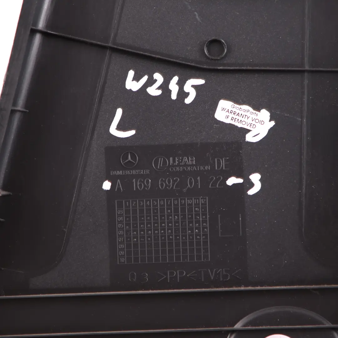 Panel Mercedes W169 W245 Tapa Columna B Pilar Izquierdo N/S Negro para con número de pieza A1696920122 Panel Mercedes W169 W245 Tapa Columna B Pilar Izquierdo N/S Negro - SKU A1696920122-3 - Número de pieza A1696920122