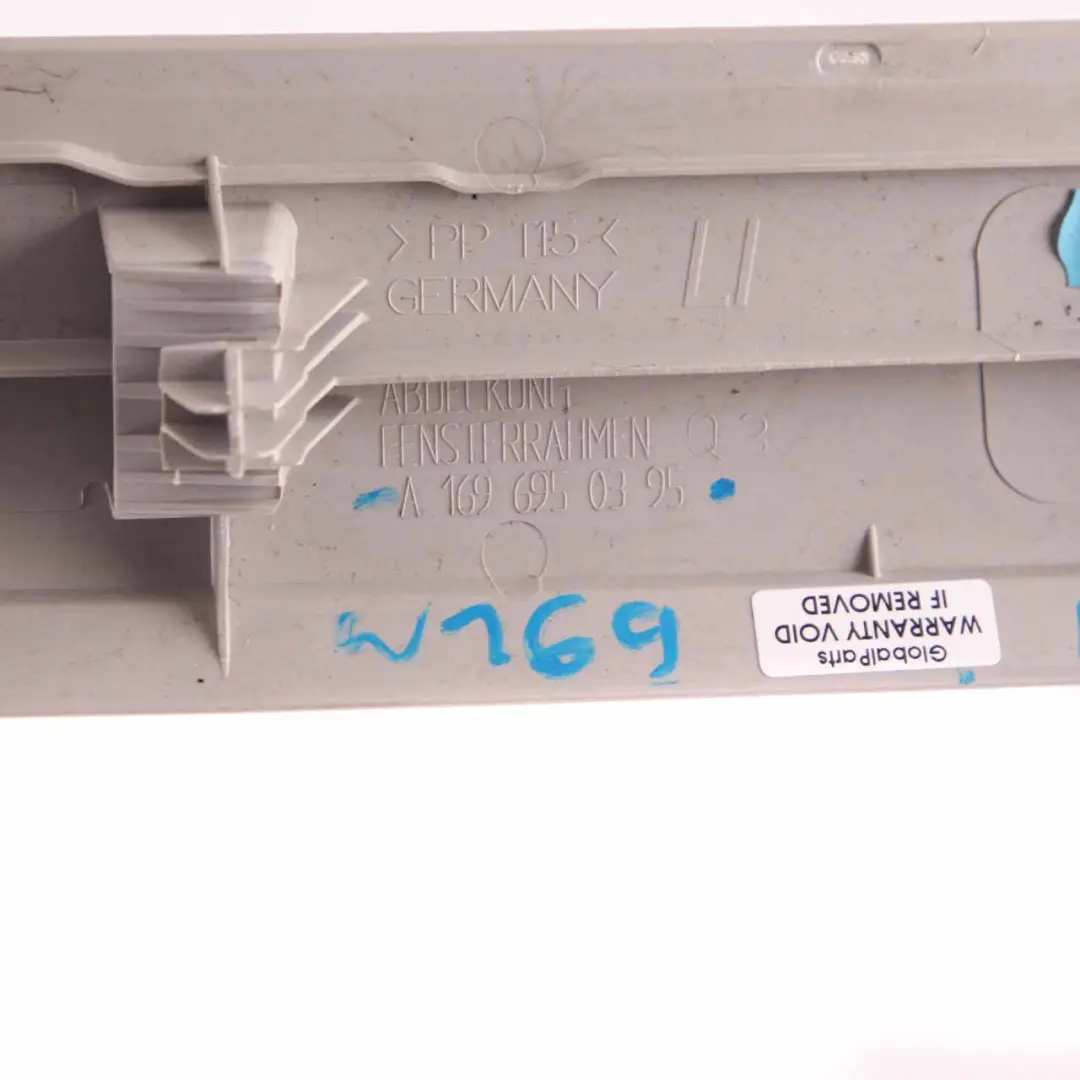 Panel Wykończenia Podsufitki Lewy do Mercedes W169 o numerze A1696950395 Mercedes W169 Panel Wykończenia Podsufitki Lewy - SKU A1696950395 - Numer Części A1696950395