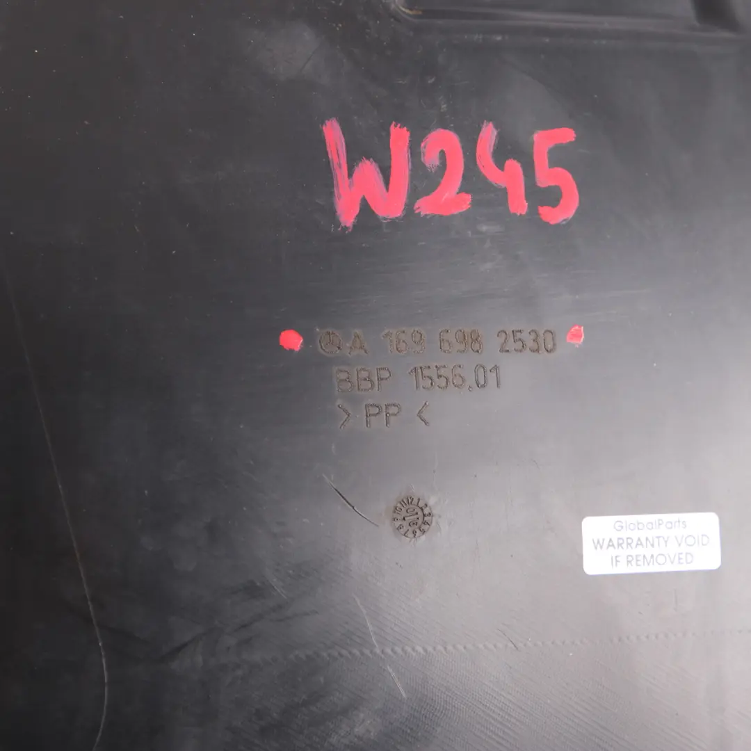 Radlaufabdeckung Vorne Links Frontbereich Zierblende für Mercedes W245 mit Teilenummer A1696982530 Mercedes W245 Radlaufabdeckung Vorne Links Frontbereich Zierblende - SKU A1696982530 - Teilenummer A1696982530