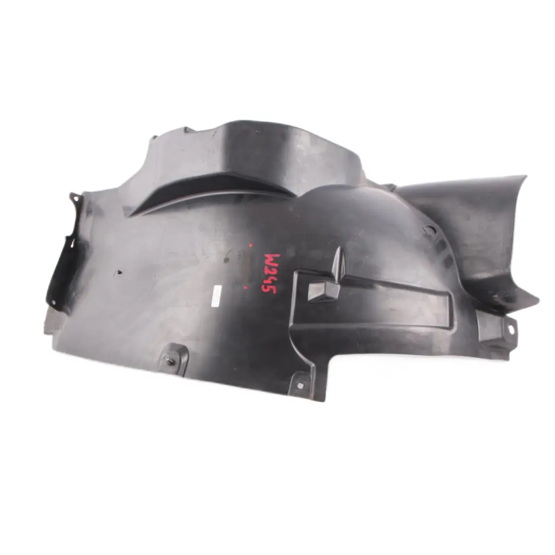 Enjoliveur passage roue Panneau garniture section avant gauche pour Mercedes W245 à propos du numéro de pièce A1696982530 Mercedes W245 Enjoliveur passage roue Panneau garniture section avant gauche - SKU A1696982530 - Numéro de pièce A1696982530