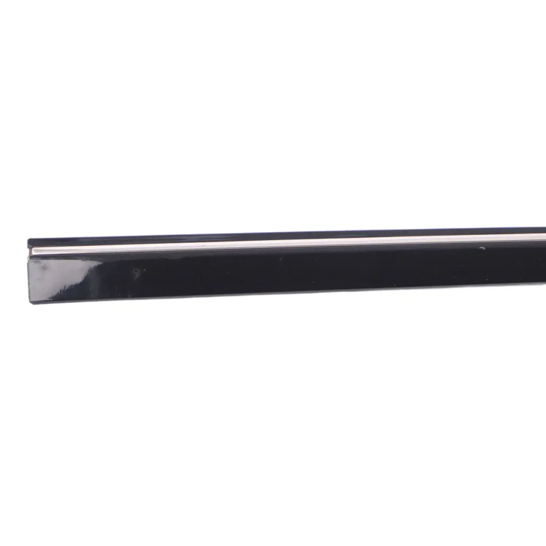 Mercedes W245 Listwa Drzwi Prawy Przód Prawa Przednia Cosmic Black - SKU A1696983662-KB - Numer Części A1696983662
