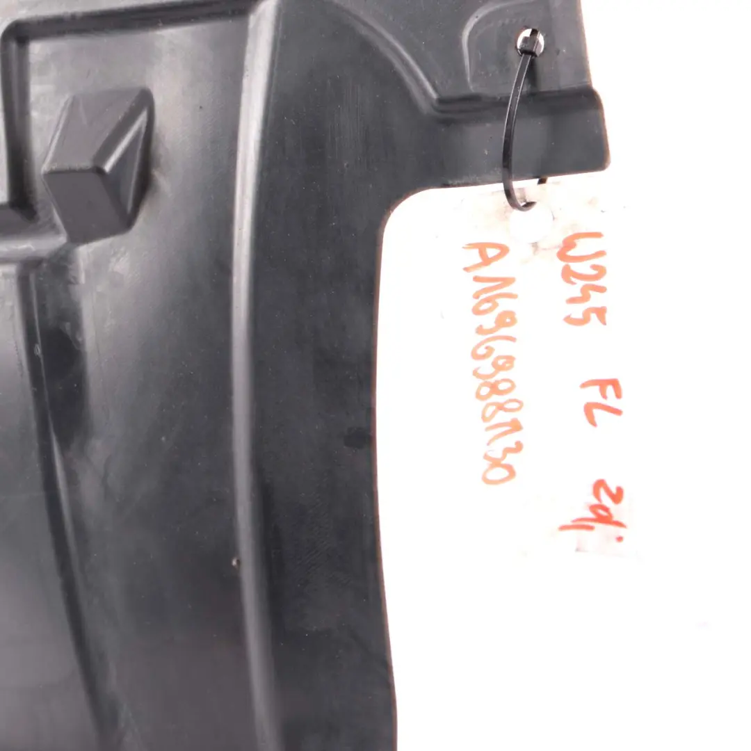 Passaruota Anteriore Destro Sezione Posteriore per Mercedes W245 con numero di parte A1696988230 Mercedes W245 Passaruota Anteriore Destro Sezione Posteriore - SKU A1696988230 - Numero di parte A1696988230