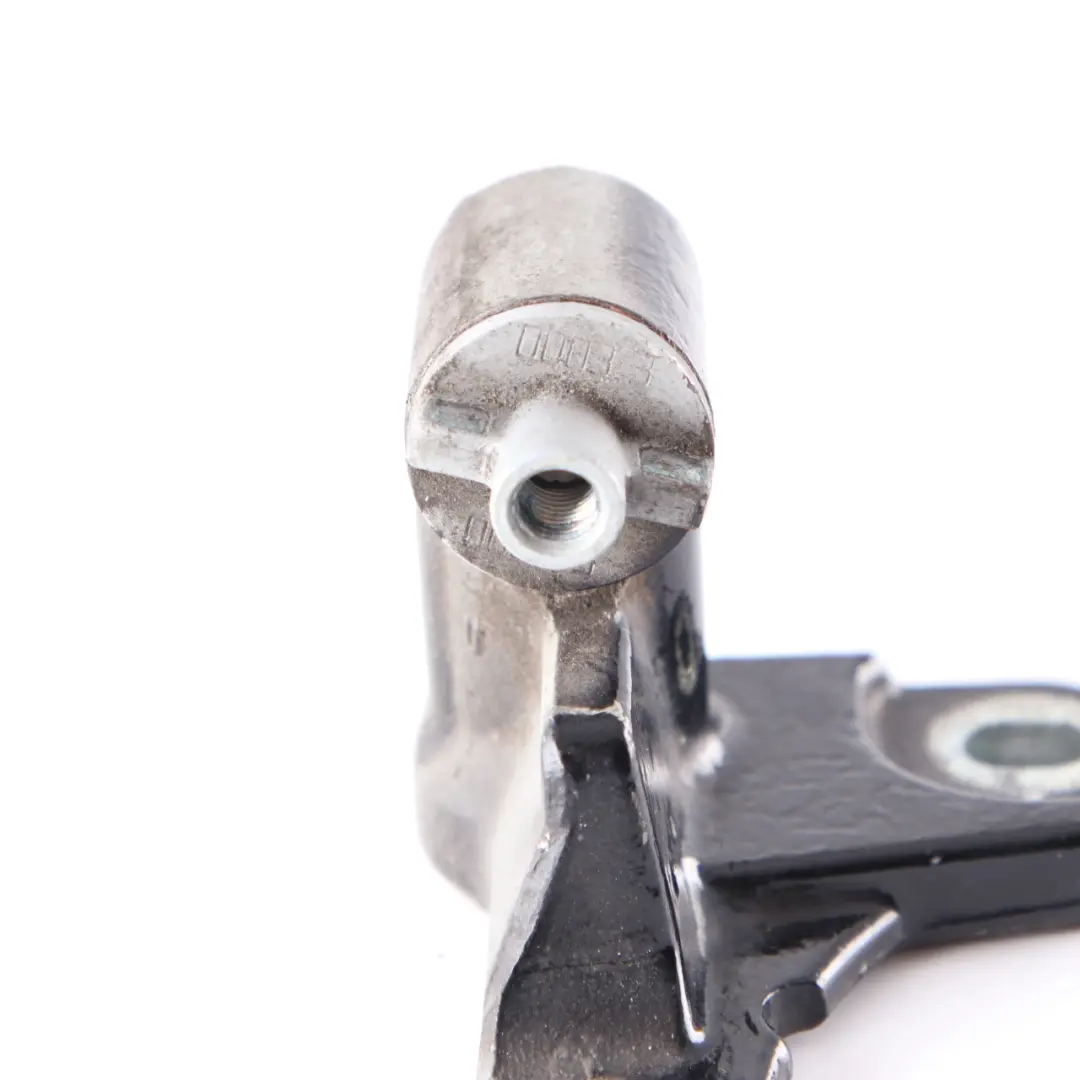 Door Hinge Front Right O/S Lower Night Black 696 to Mercedes W169 W245 with Part number A1697200437 Mercedes W169 W245 Door Hinge Front Right O/S Lower Night Black 696 - SKU A1697200437-NIB - Part number A1697200437