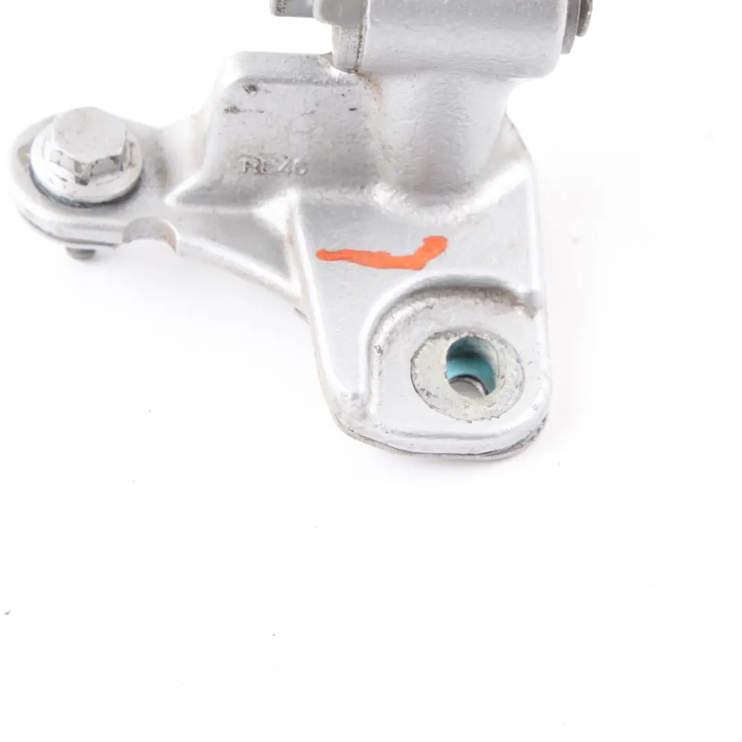 Charnière Porte Avant Droite Argent Polaire 761 pour Mercedes W169 W245 à propos du numéro de pièce A1697200437 Mercedes W169 W245 Charnière Porte Avant Droite Argent Polaire 761 - SKU A1697200437-PLS - Numéro de pièce A1697200437