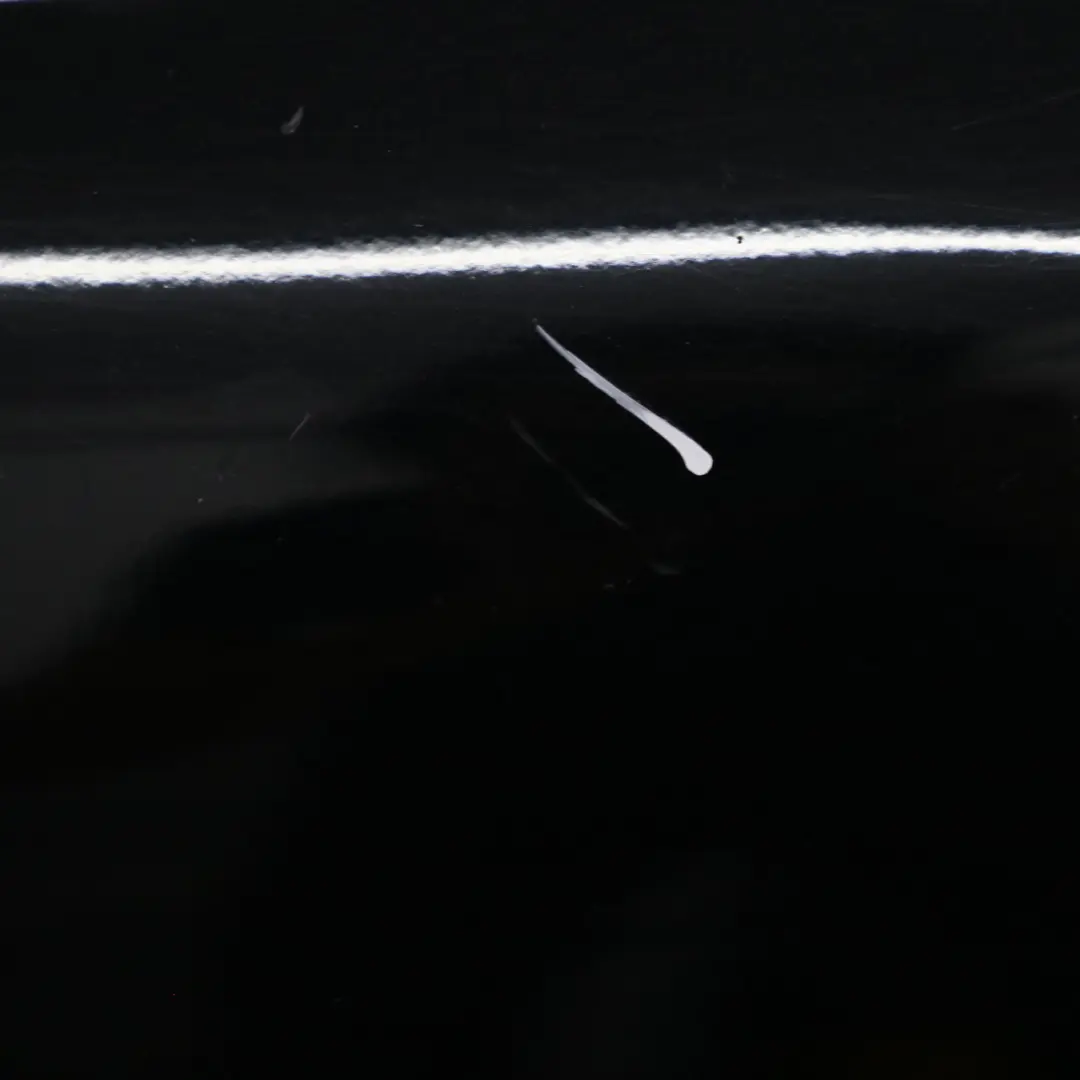 Porta anteriore sinistra Kosmos Nero Metallizzato - 191 per Mercedes W169 con numero di parte A1697202105 Mercedes W169 Porta anteriore sinistra Kosmos Nero Metallizzato - 191 - SKU A1697202105-KB - Numero di parte A1697202105