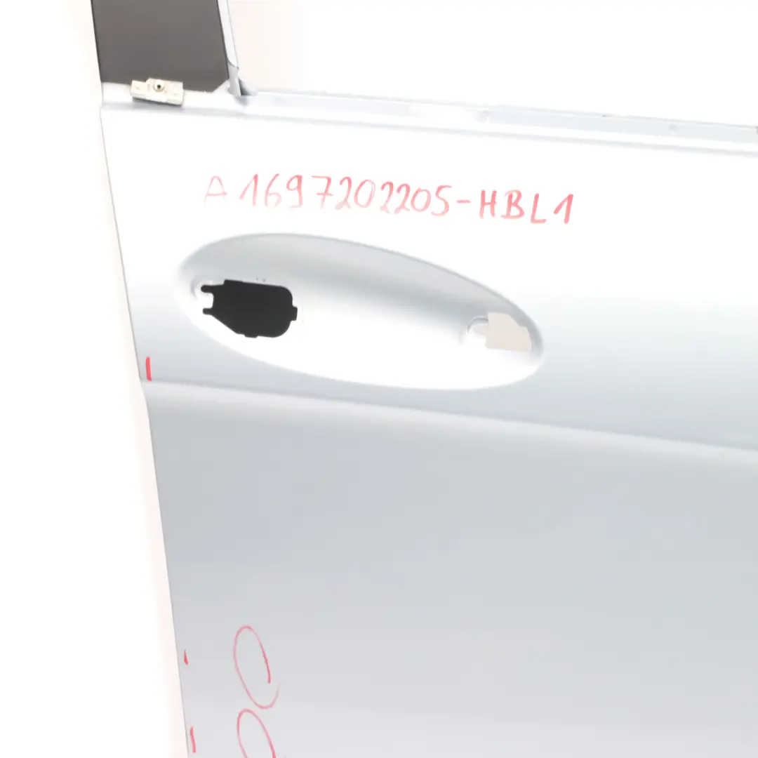 Puerta Delantera Derecha Azul Horizonte Metalizado - 391 para Mercedes W169 con número de pieza A1697202205 Mercedes W169 Puerta Delantera Derecha Azul Horizonte Metalizado - 391 - SKU A1697202205-HBL1 - Número de pieza A1697202205