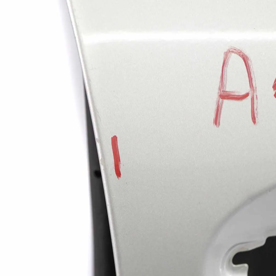 Drzwi Prawy Przód Polar Silver - 761 do Mercedes W169 o numerze A1697202205 Mercedes W169 Drzwi Prawy Przód Polar Silver - 761 - SKU A1697202205-PLS1 - Numer Części A1697202205