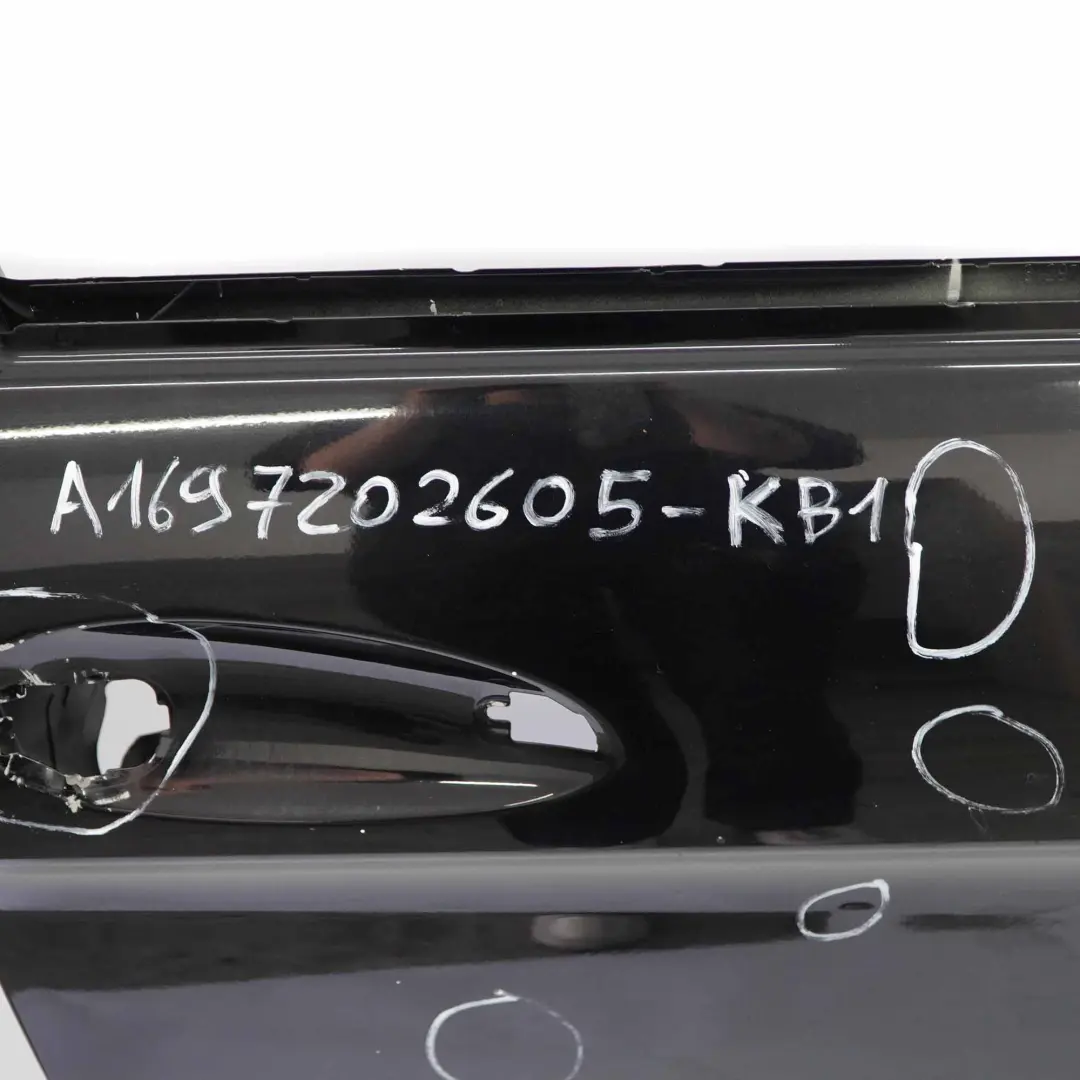Puerta Delantera Derecha Kosmosschwarz Negro - 191 para Mercedes W245 con número de pieza A1697202605 Mercedes W245 Puerta Delantera Derecha Kosmosschwarz Negro - 191 - SKU A1697202605-KB1 - Número de pieza A1697202605
