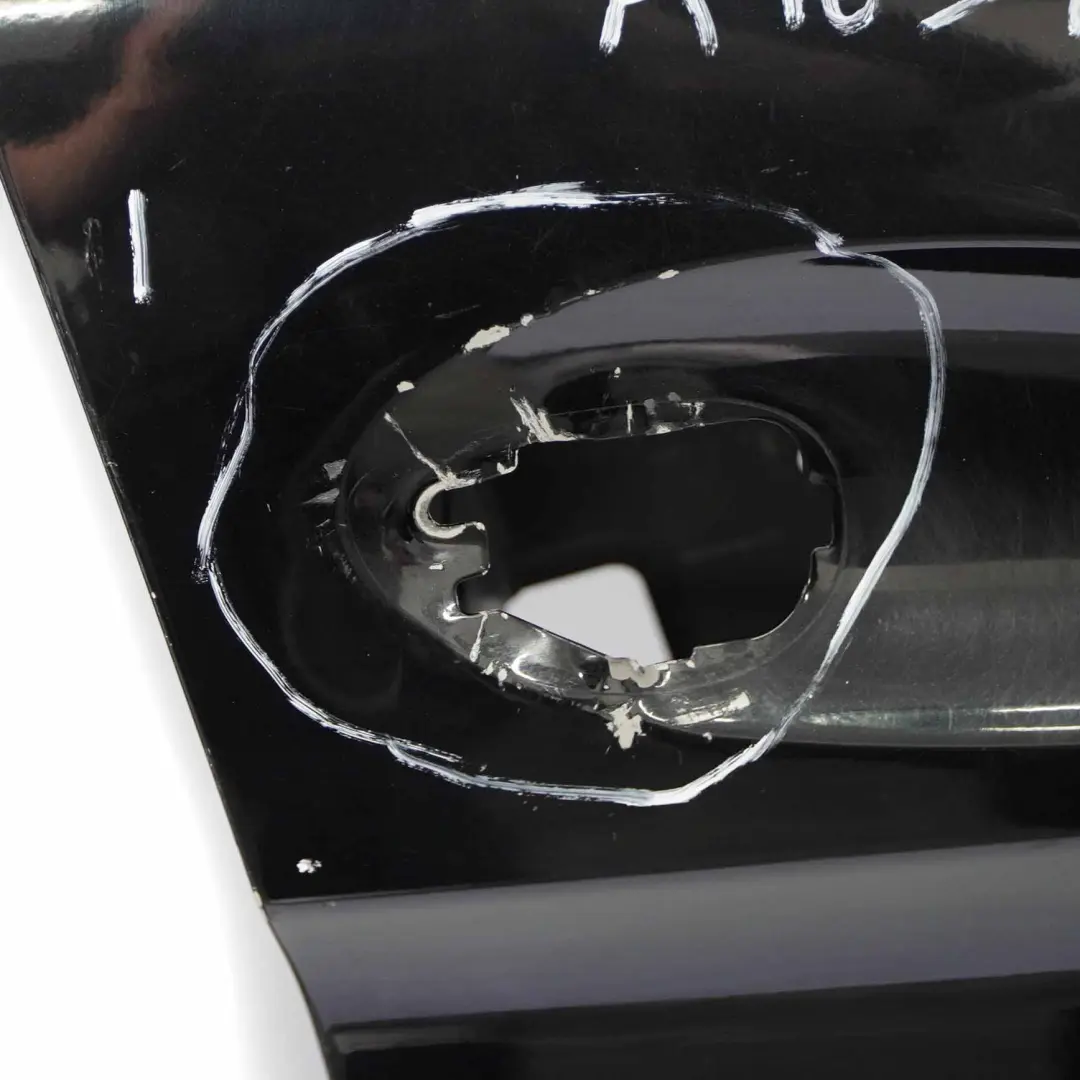 Porta anteriore destra Kosmosschwarz Cosmic Black Metallic - 191 per Mercedes W245 con numero di parte A1697202605 Mercedes W245 Porta anteriore destra Kosmosschwarz Cosmic Black Metallic - 191 - SKU A1697202605-KB1 - Numero di parte A1697202605