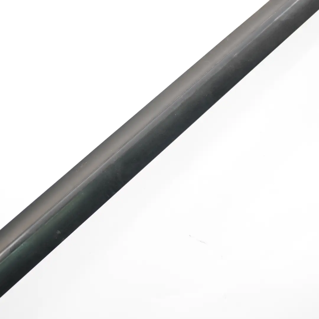 Puerta Delantera Izquierda Junta Riel para Mercedes W169 con número de pieza A1697250765 Mercedes W169 Puerta Delantera Izquierda Junta Riel - SKU A1697250765 - Número de pieza A1697250765