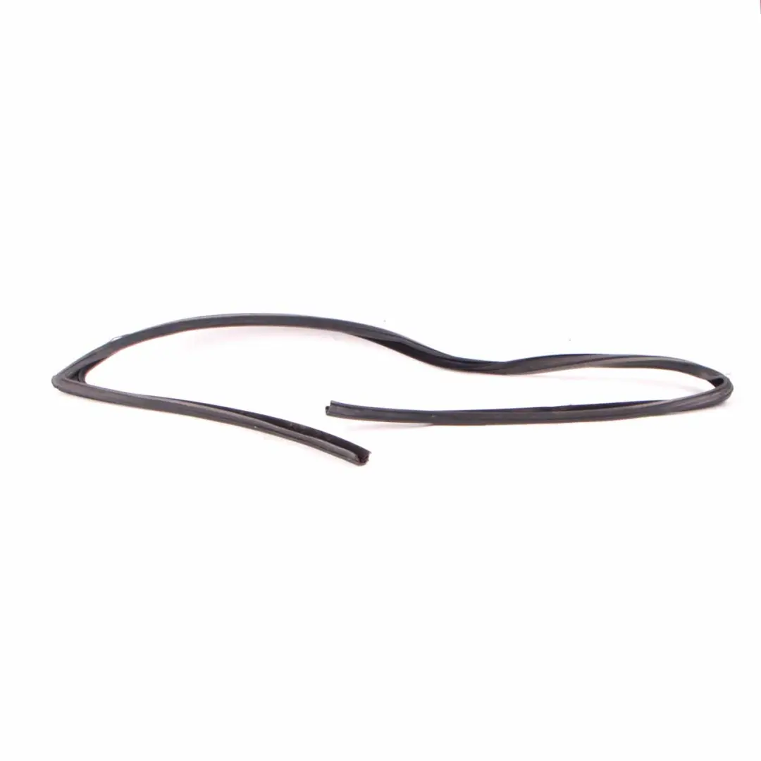Mercedes W169 Joint de vitre porte avant droite Joint d'intérieur - SKU A1697250825 - Numéro de pièce A1697250825