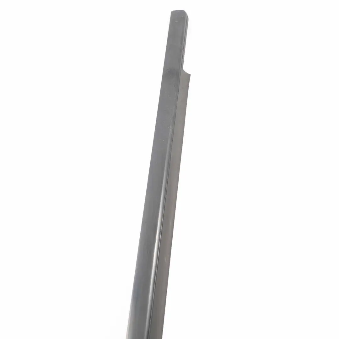 Mercedes W169 Puerta Delantera Derecha Junta Riel - SKU A1697250865 - Número de pieza A1697250865