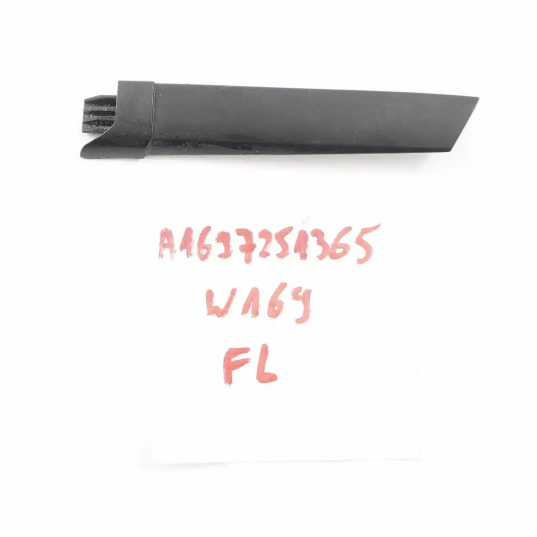 Barra de la Barandilla de la Puerta Izquierdo para Mercedes W169 Coupe con número de pieza A1697251365 Mercedes W169 Coupe Barra de la Barandilla de la Puerta Izquierdo - SKU A1697251365 - Número de pieza A1697251365