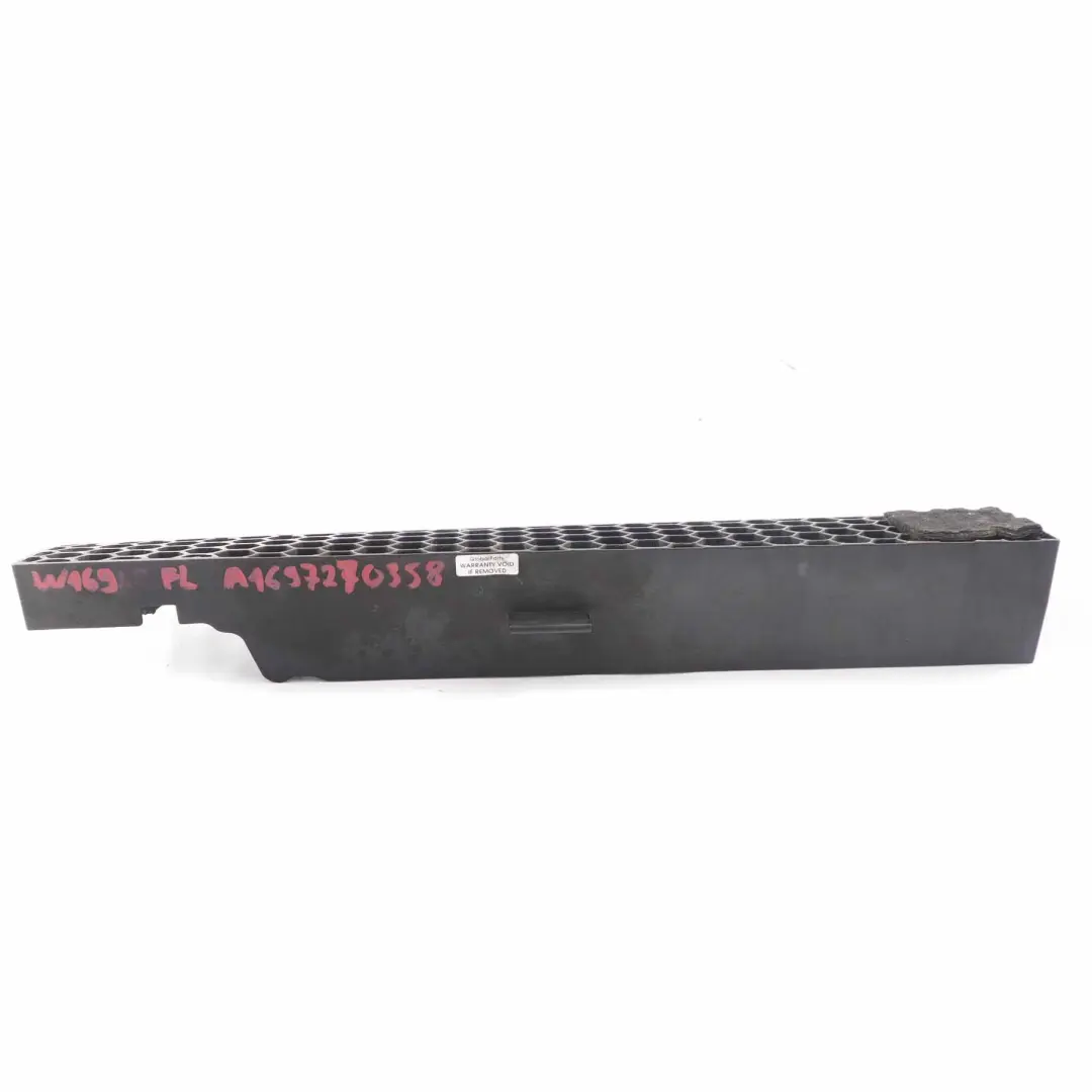 Mercedes W245 Puerta Delantera Izquierda Panelling Soporte Soporte - SKU A1697270358 - Número de pieza A1697270358