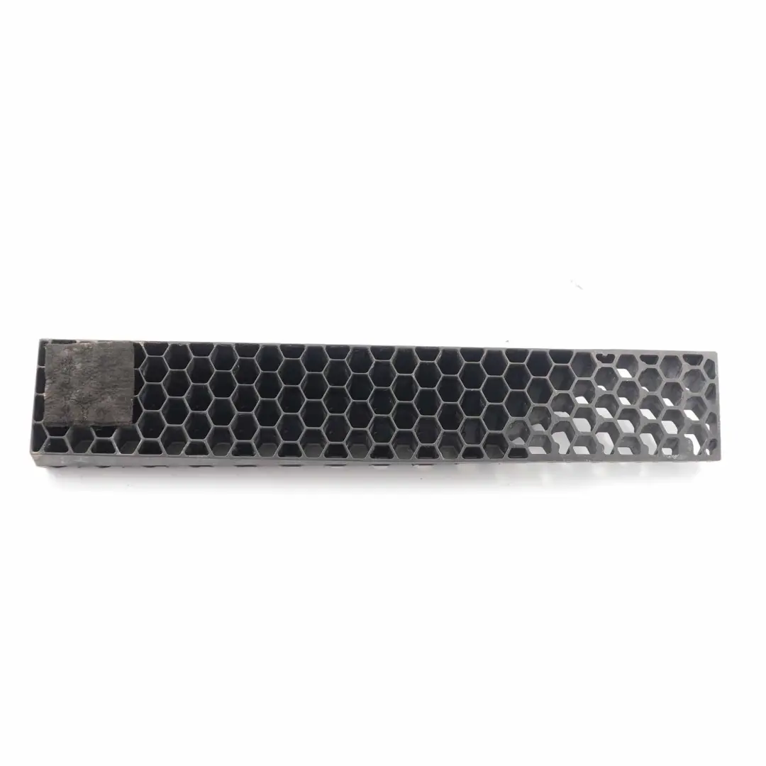 Mercedes W245 Support d'habillage de porte avant gauche Support - SKU A1697270358 - Numéro de pièce A1697270358