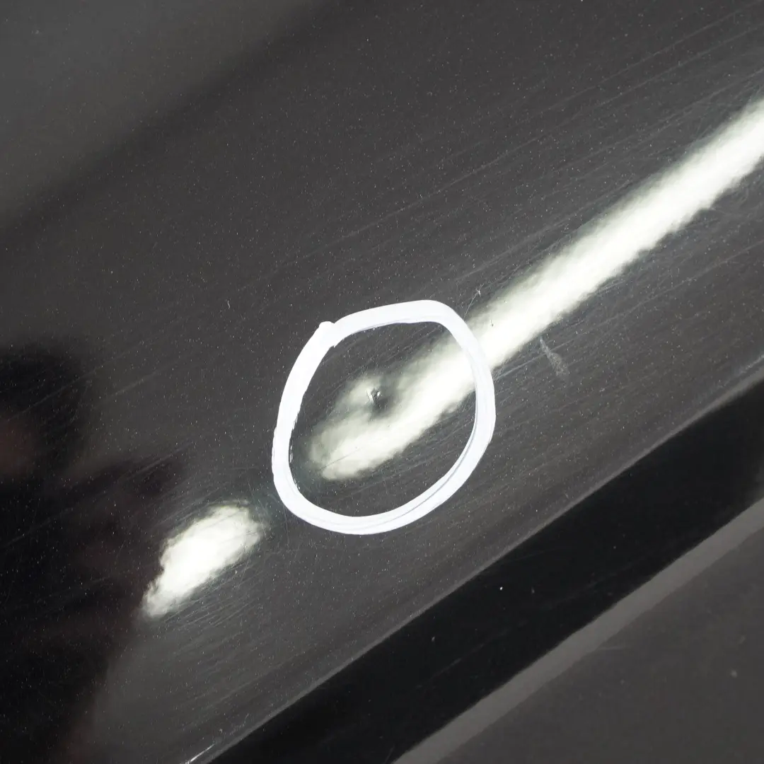 Porta posteriore sinistra Kosmos Cosmic Black Metallic - 191 per Mercedes W245 con numero di parte A1697301705 Mercedes W245 Porta posteriore sinistra Kosmos Cosmic Black Metallic - 191 - SKU A1697301705-KB1 - Numero di parte A1697301705